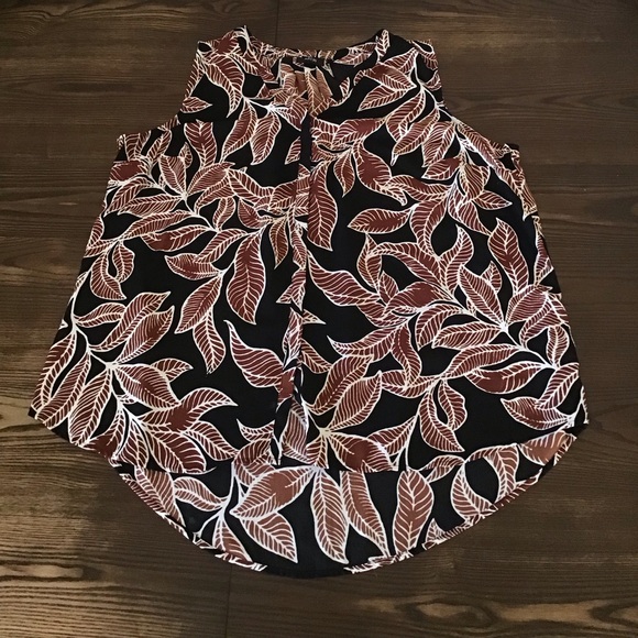 Sleeveless Leaf Print Blouse hi lo 2x - Picture 4 of 10